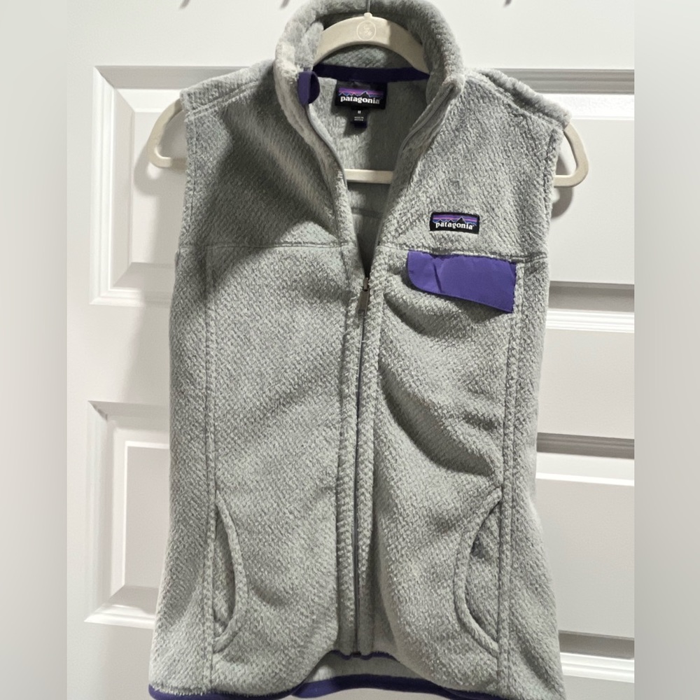 Patagonia Women’s Grey Vest, Medium